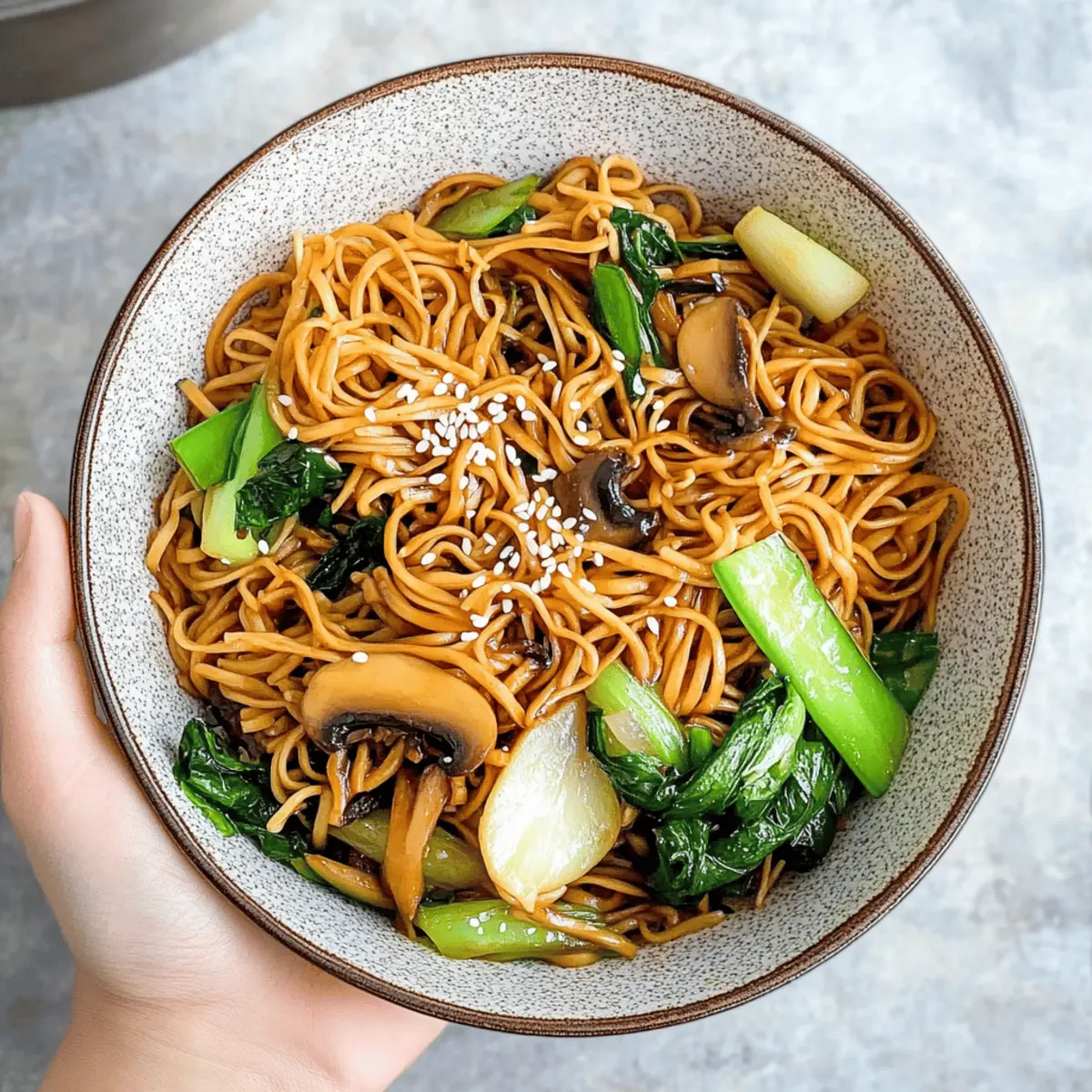 Delicious Vegetarian Chow Mein Ready in 15 Minutes