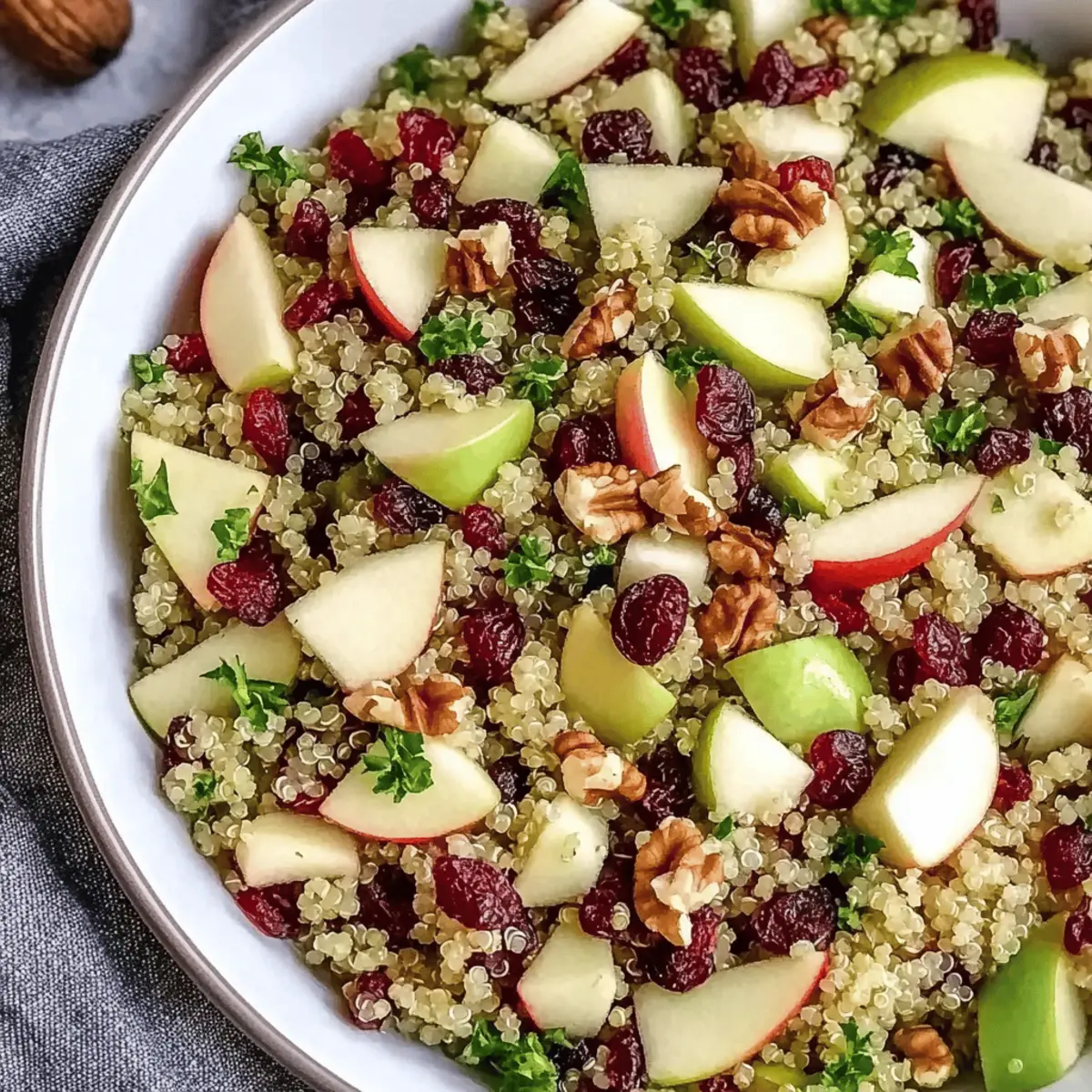 Quinoa Apple Salad: A Refreshing Twist on Healthy Eating